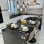 O Cantinho Do Ze - Signature 아파트 *